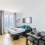 Modern And Charming Apartement With Sea View - Antibes Centre